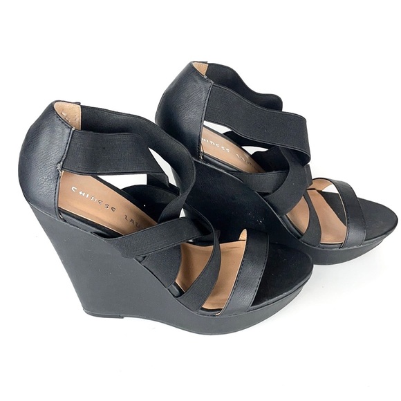 CHINESE LAUNDRY | Black Strappy Platform Wedge Heels 🖤 - Picture 2 of 7